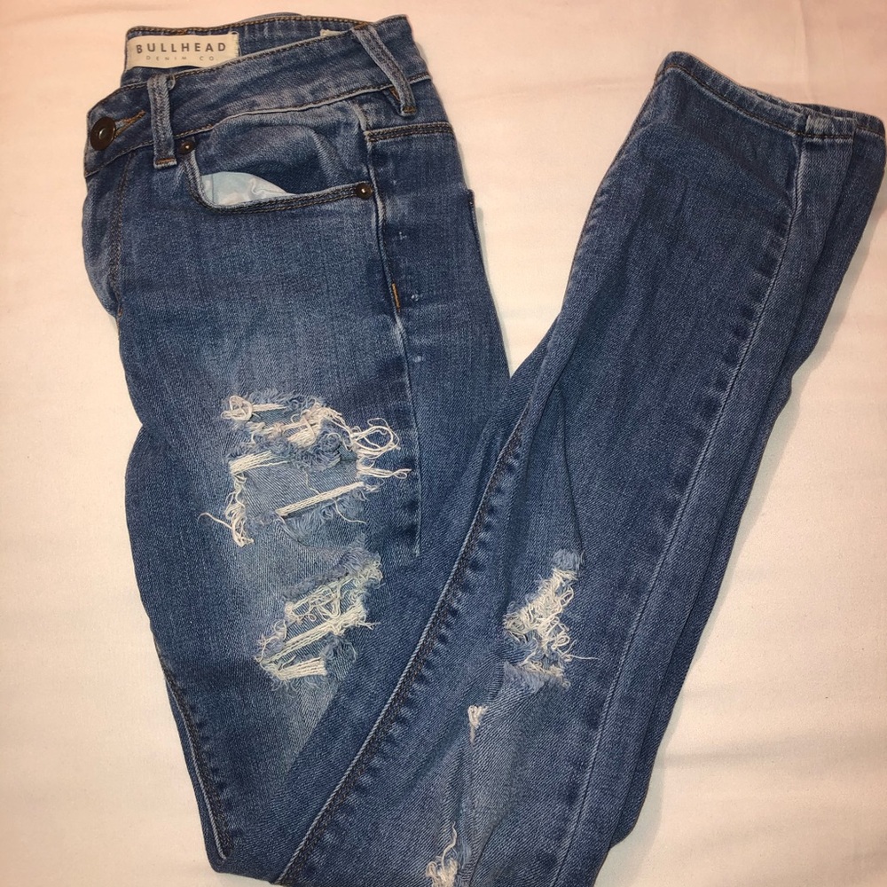 Pacsun Bullhead distressed skinny jeans